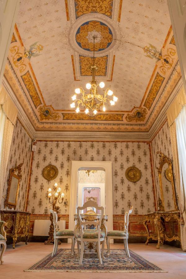 Il Cavaliere Al Borgo Antico Hotel Копертино Екстериор снимка