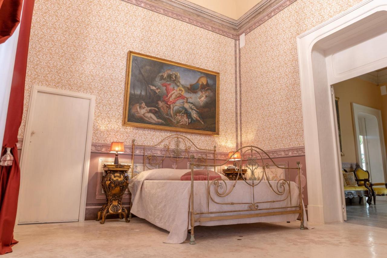 Il Cavaliere Al Borgo Antico Hotel Копертино Екстериор снимка
