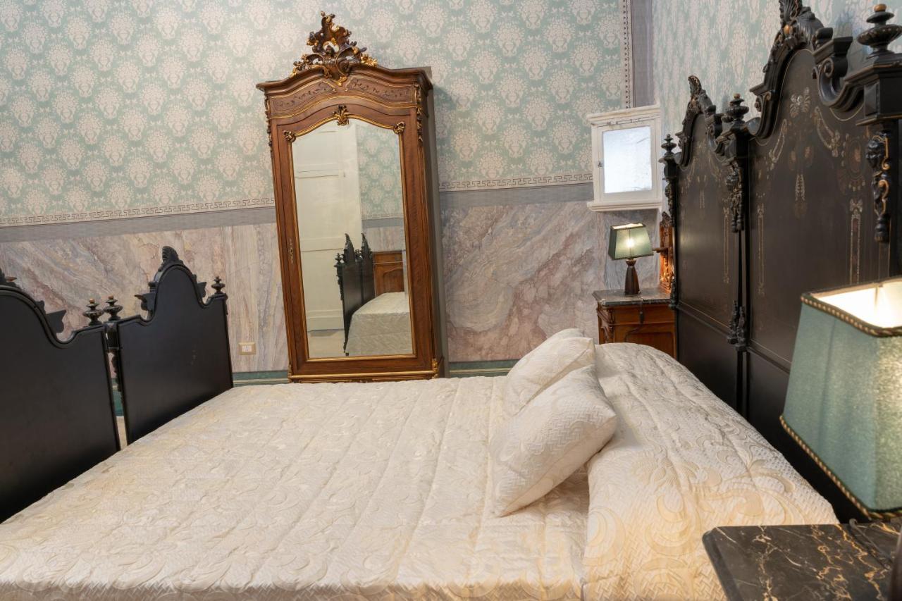 Il Cavaliere Al Borgo Antico Hotel Копертино Екстериор снимка