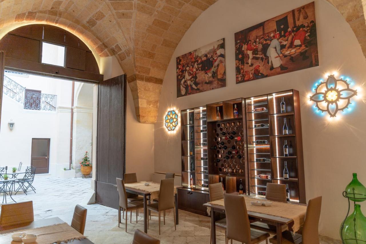 Il Cavaliere Al Borgo Antico Hotel Копертино Екстериор снимка
