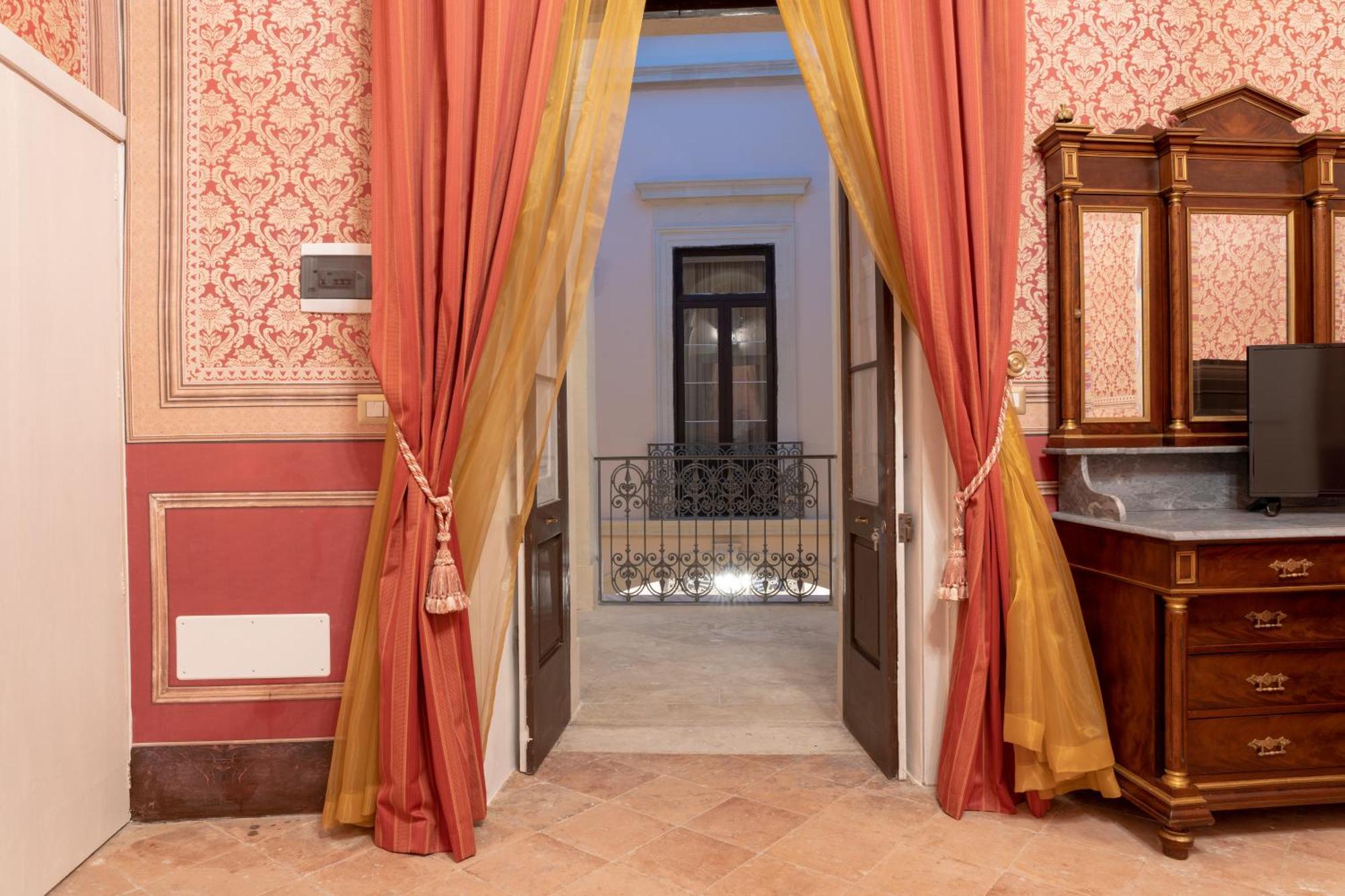 Il Cavaliere Al Borgo Antico Hotel Копертино Екстериор снимка